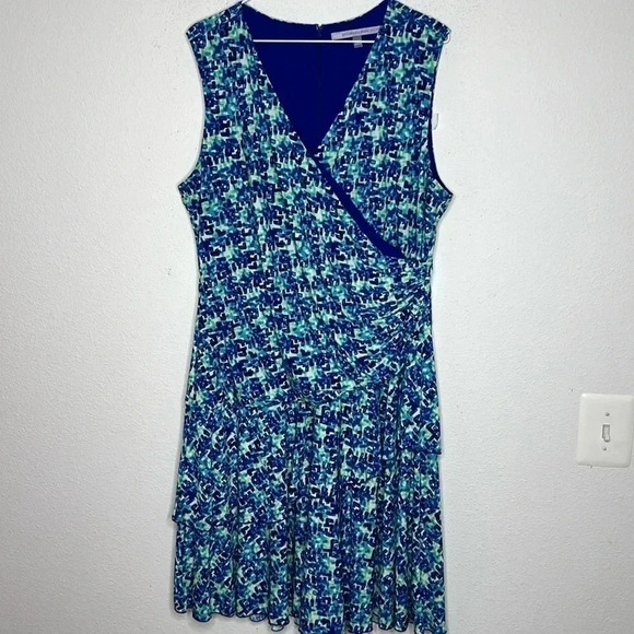 Luxe By Carmen Marc Valvo blue/green abstract sleeveless plus size dress… - Picture 3 of 7